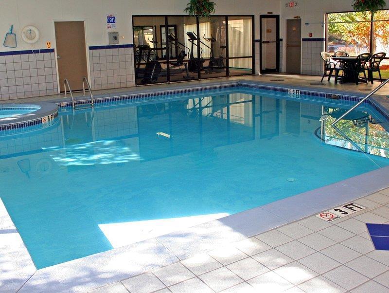 Best Western Plus Mcdonough Inn & Suites Facilidades foto